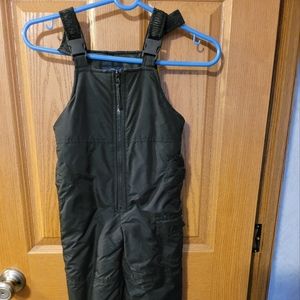 Toddlers 4T Osh Gosh Snow Bibs